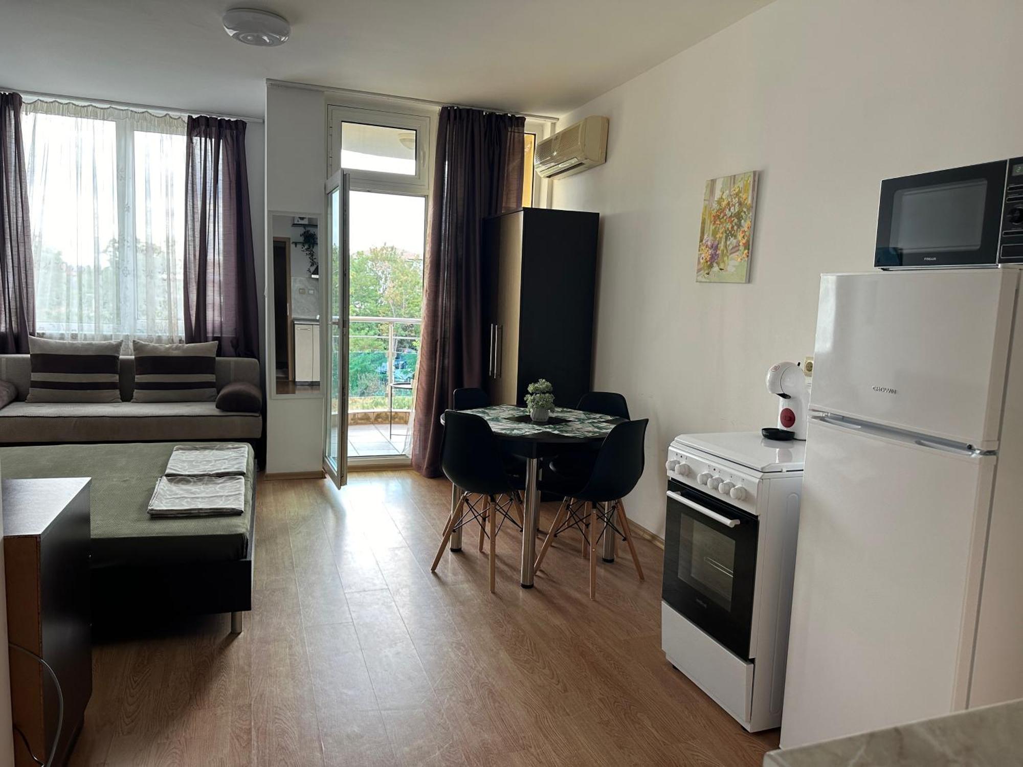 Oazis Cozy Beach Apartment Ravda Exterior photo